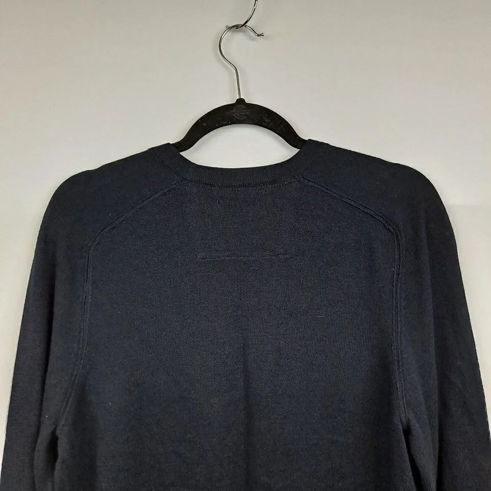 Banana Republic Mens pullover sweater NWOT‎